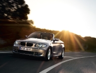BMW_1series_convertible_wallpaper_02