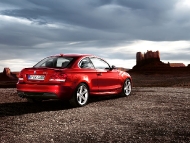 BMW_1series_coupe_wallpaper_01