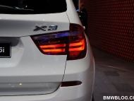 2011-bmw-x3-m-package-22