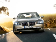 BMW_7series_sedan_03
